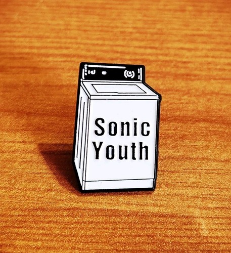 Sonic youth logo metal brooch - youth,